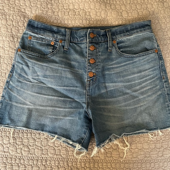 Madewell high waisted denim shorts! - Picture 1 of 3